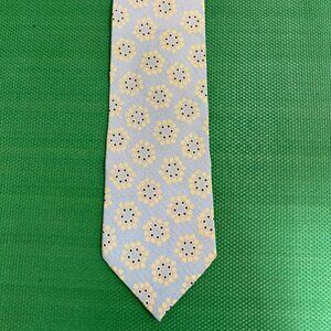 Giorgio Armani 100% Silk Tie Necktie Made IN Italy Classics -56" x 4"